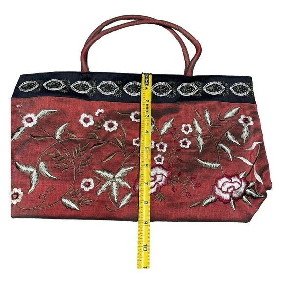 Satin Color Changing Floral Embroidered SIlk Purse Tote Red Green Hand Bag 15x9 - Picture 8 of 10